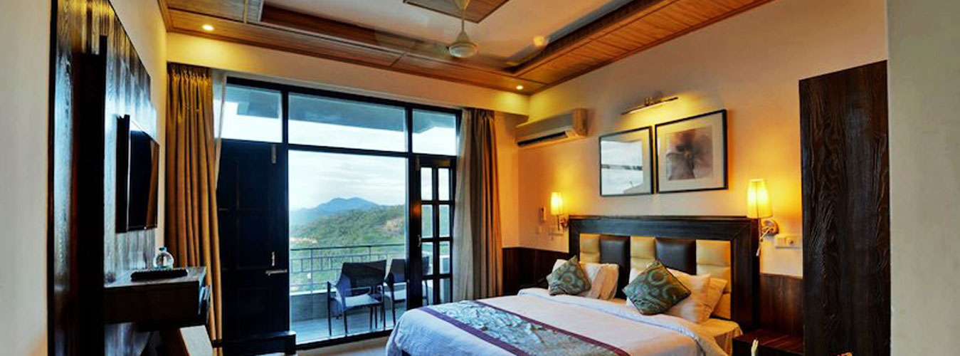 Hotel Kasauli Exotica Kasauli Solan Himachal Pradesh Dining